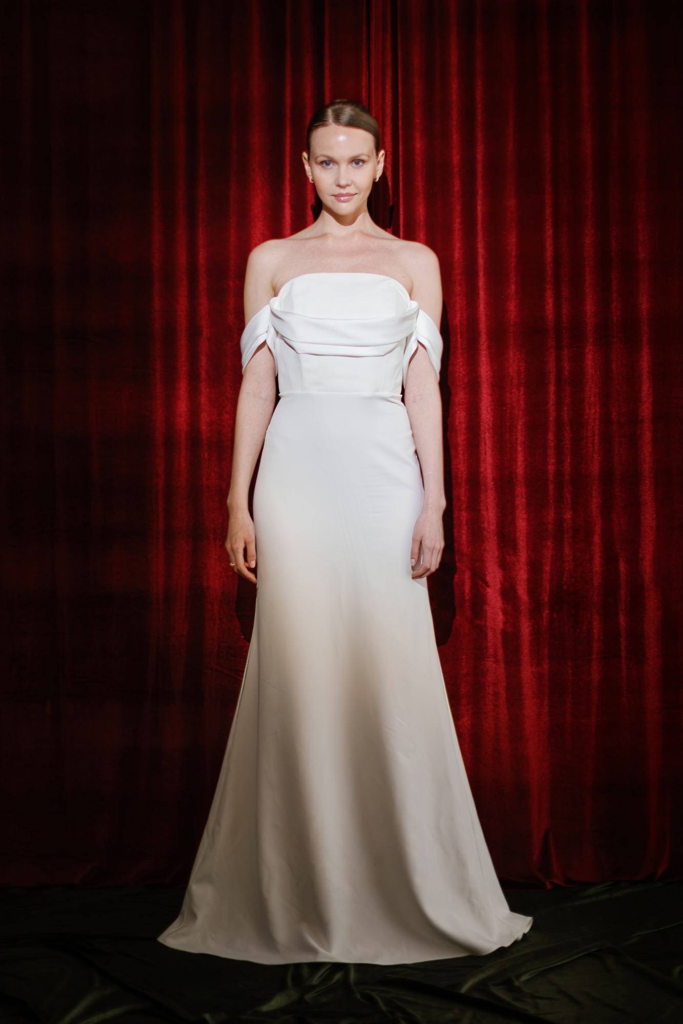 HARMONIJA LONG SHOULDERLESS EVENING DRESS - WHITE