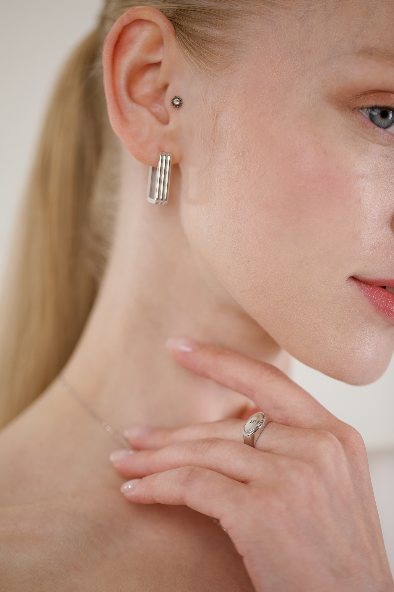 PLES SUPER SILVER EARRINGS